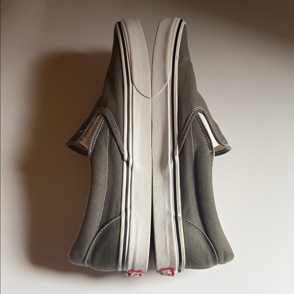 Vans Gray Canvas Slip-On Sneakers MEN SZ 13 - Picture 8 of 11